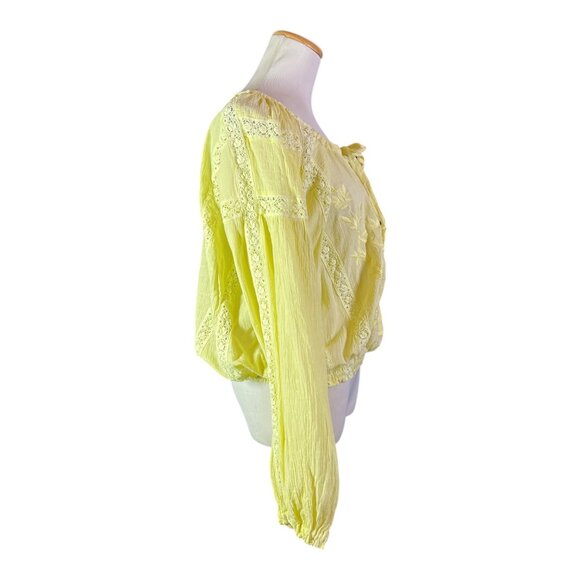 Free People Size XS Maria Embroidered Top Pale Yellow Cropped Blouse Lace - Picture 10 of 13